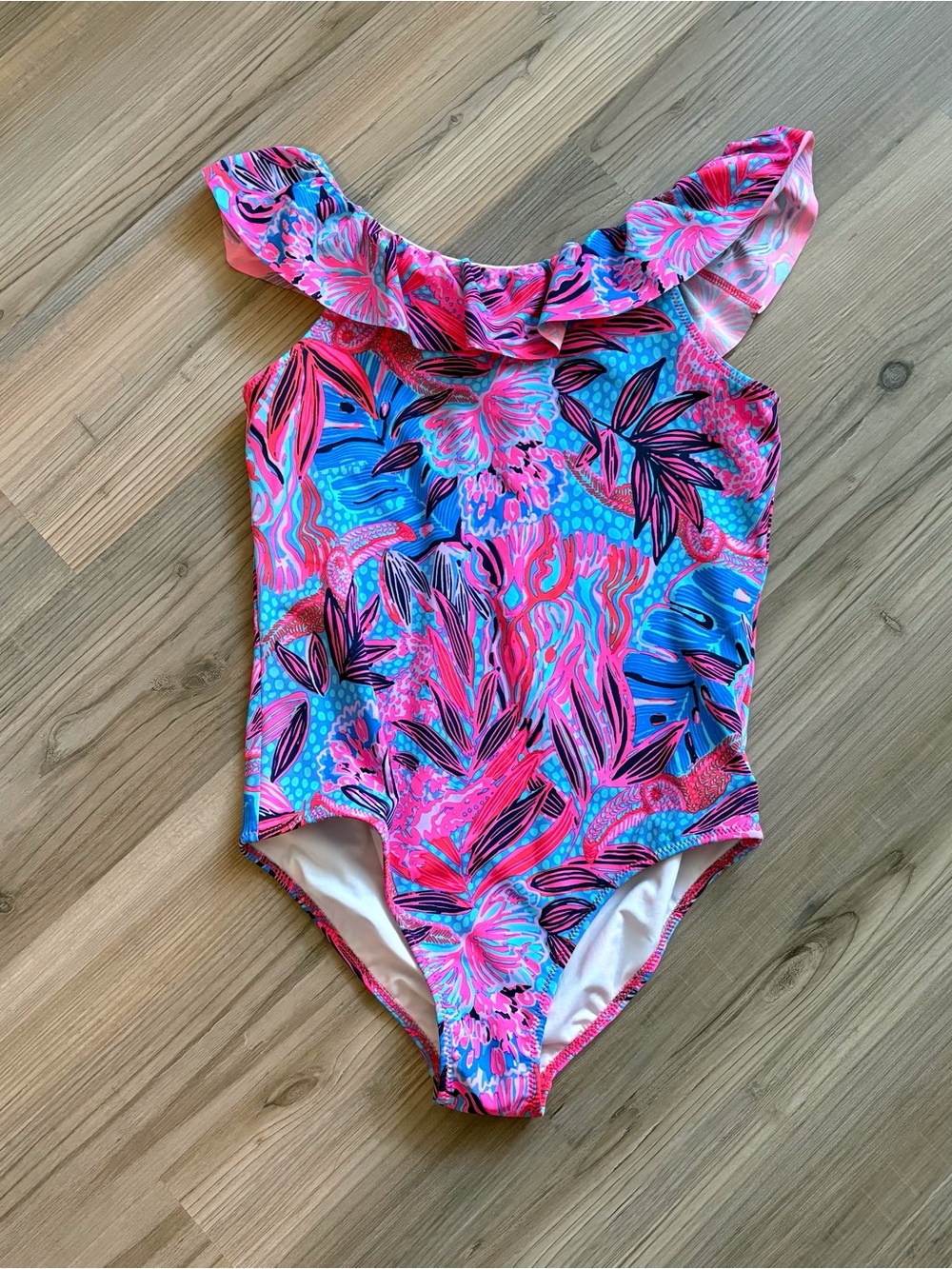 Lilly Pulitzer Eliana “Ruby Red WildTimes” Ruffle One-Piece Swimsuit Size 12